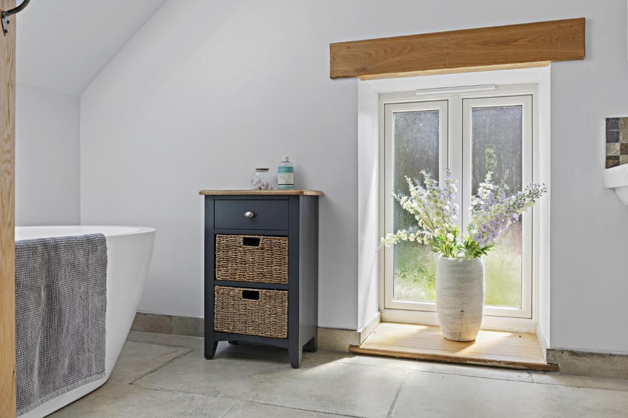 Luxurious Barn Conversion Oakamoor Esterno foto