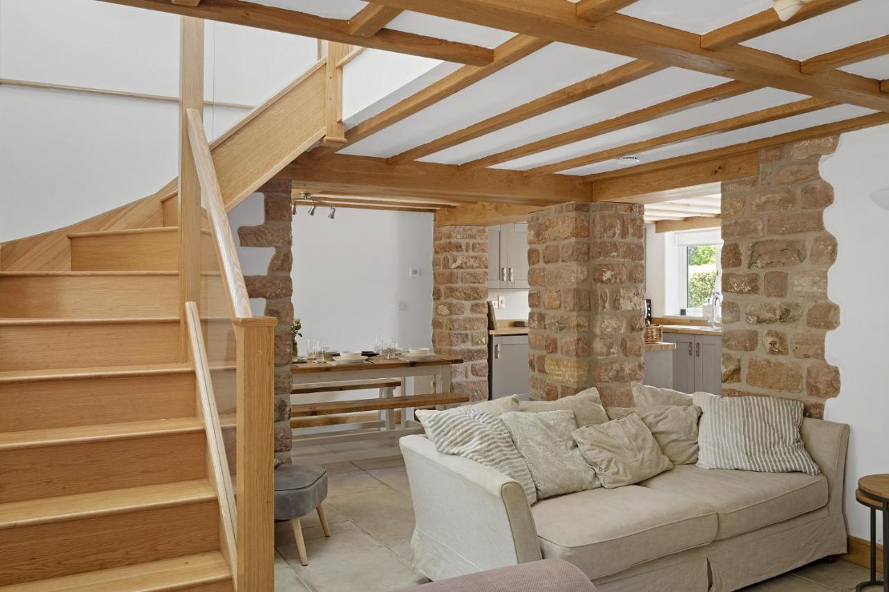 Luxurious Barn Conversion Oakamoor Esterno foto